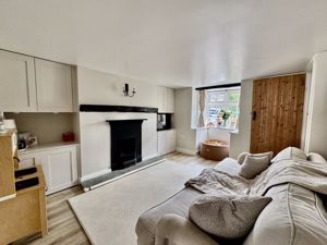 Photo 8- click for photo gallery